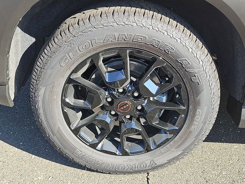 New 2026 Nissan Armada PRO-4X w/ Captain's Chari Seat Package image 6