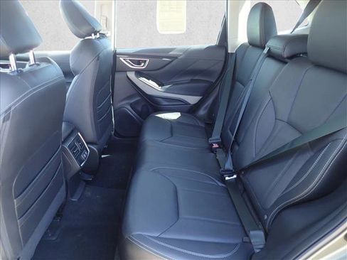 Used 2023 Subaru Forester Limited AWD/4WD image 10