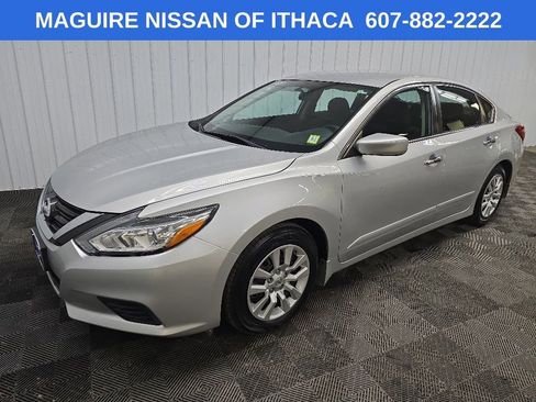 Used 2016 Nissan Altima 2.5 S w/ Power Driver Seat Package FWD image 8