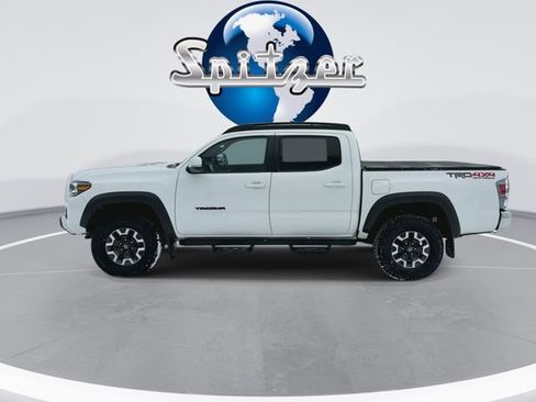 Used 2023 Toyota Tacoma TRD Off-Road image 6