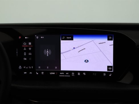 New 2025 Audi SQ5 Premium Plus image 19