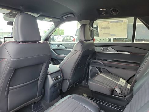 New 2026 Ford Explorer ST-Line AWD/4WD image 16