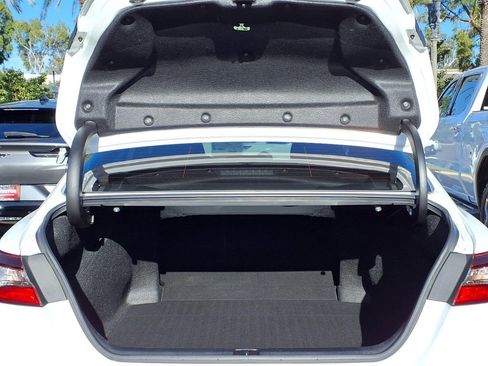 Used 2023 Toyota Camry LE FWD image 24