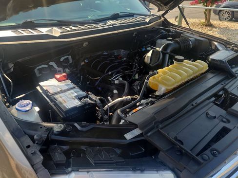 Used 2020 Ford F150 XLT w/ Equipment Group 302A Luxury AWD/4WD image 42