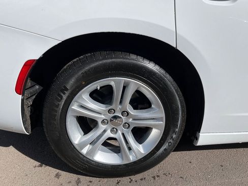 Used 2023 Dodge Charger SXT RWD image 9