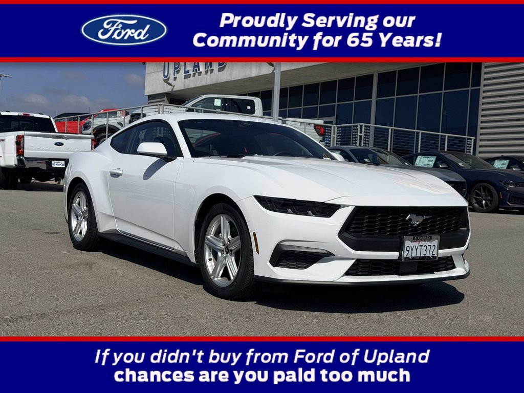 Used 2026 Ford Mustang Coupe RWD image 1
