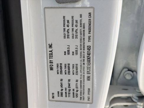 Used 2019 Tesla Model 3 Mid Range image 26