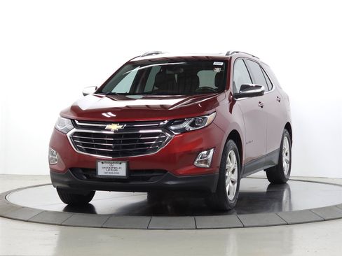 Used 2019 Chevrolet Equinox Premier AWD/4WD image 4