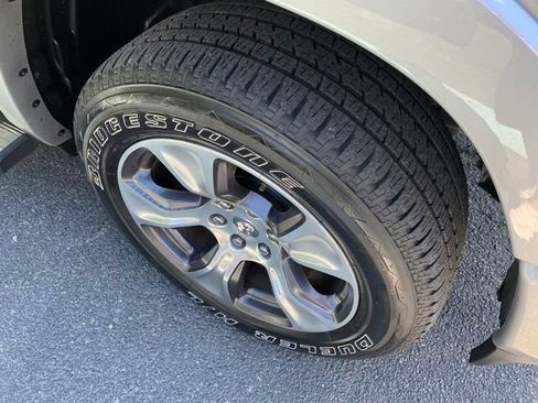 Used 2022 RAM 1500 Laramie w/ Sport Appearance Package AWD/4WD image 10