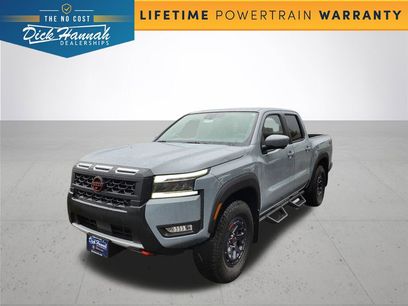 New 2025 Nissan Frontier PRO-4X w/ Pro Convenience Package