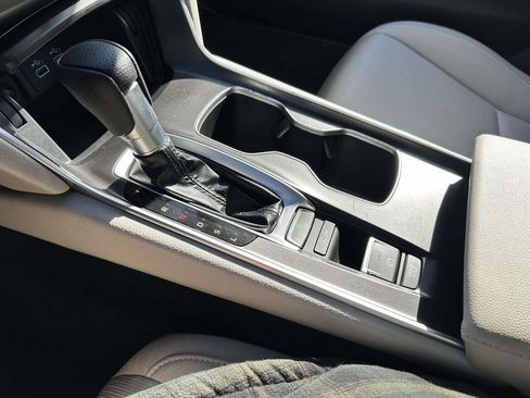 Used 2022 Honda Accord LX image 26