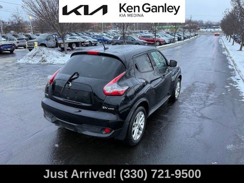 Used 2015 Nissan Juke SV image 5