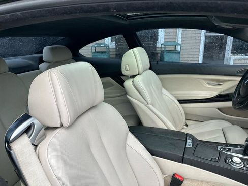 Used 2013 BMW 640i Coupe image 18