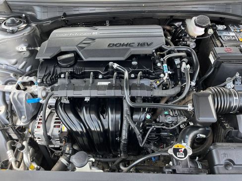 Used 2025 Kia K4 FWD image 33