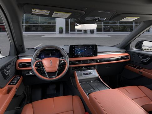 New 2026 Lincoln Aviator Reserve w/ Jet Appearance Package AWD/4WD image 9