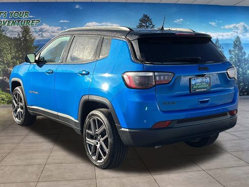 New 2026 Jeep Compass Limited image 7