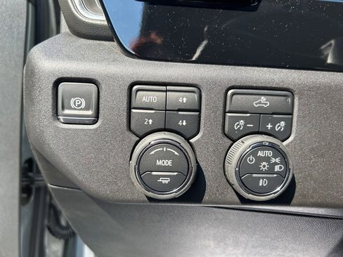 New 2025 Chevrolet Silverado 3500 LT w/ Convenience Package image 23