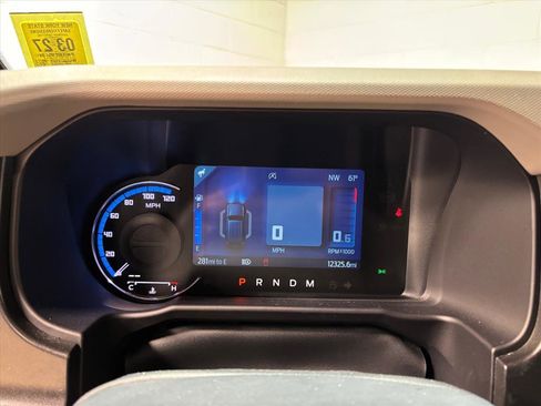 Used 2023 Ford Bronco Wildtrak image 17