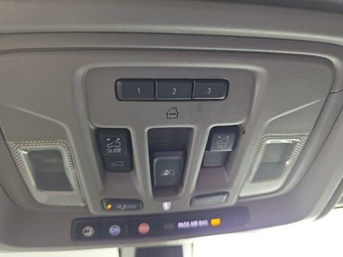 Used 2022 Chevrolet Silverado 1500 LT Trail Boss w/ Convenience Package II AWD/4WD image 25