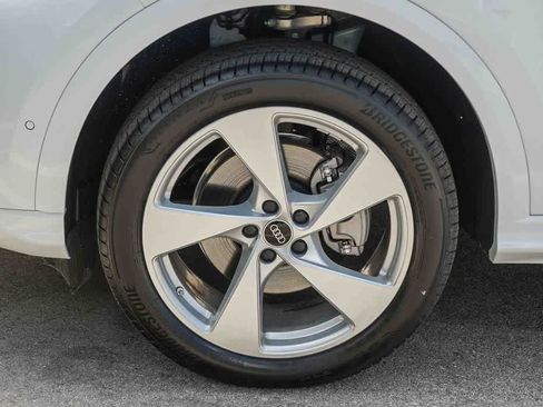 Used 2025 Audi Q5 Premium w/ Premium Plus AWD/4WD image 10