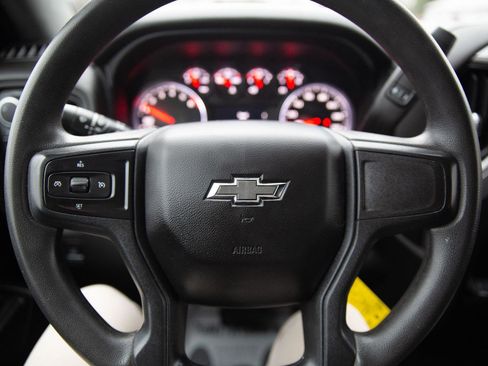 Used 2022 Chevrolet Silverado 1500 Custom Trail Boss image 5