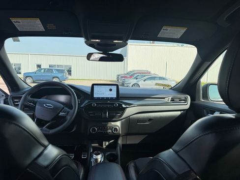 Used 2024 Ford Escape ST-Line image 22