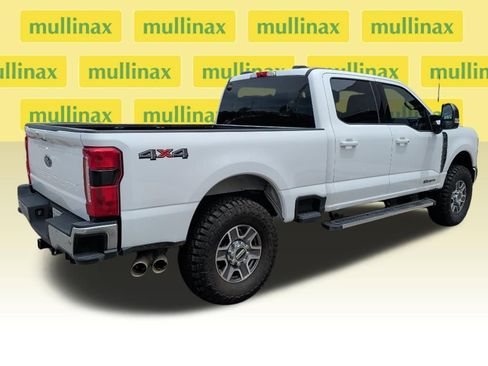 Used 2026 Ford F250 Lariat AWD/4WD image 7