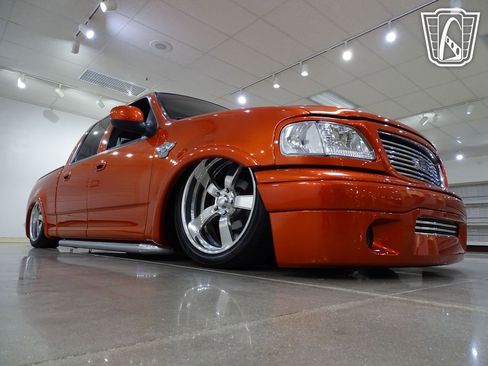 Used 2003 Ford F150 Harley-Davidson image 33