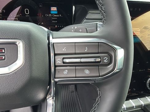 New 2026 GMC Acadia Elevation w/ LPO, Floor Liner Package image 16
