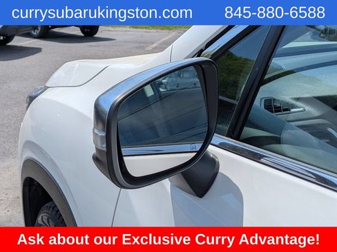 Used 2023 Subaru Ascent Limited w/ Technology Package AWD/4WD image 11