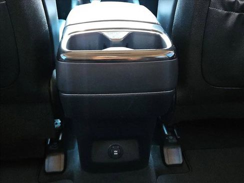 Used 2020 Kia Telluride S image 17