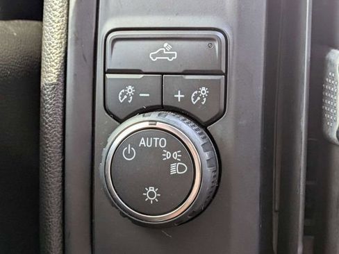 Used 2024 Chevrolet Silverado 1500 Custom RWD image 28