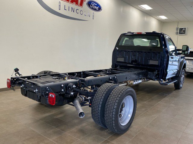 New 2024 Ford F550 4x4 Regular Cab Super Duty image 7