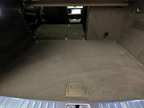 Certified 2025 Porsche Cayenne Coupe image 18