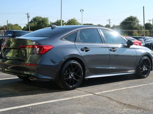 Used 2024 Honda Civic Sport image 12