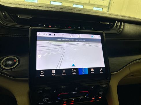 Used 2021 Jeep Grand Cherokee L Limited image 24