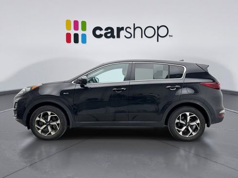 Used 2022 Kia Sportage LX image 2