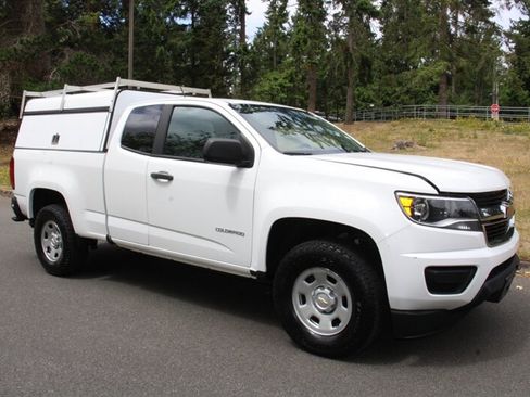 Used 2016 Chevrolet Colorado W/T w/ WT Convenience Package RWD image 2