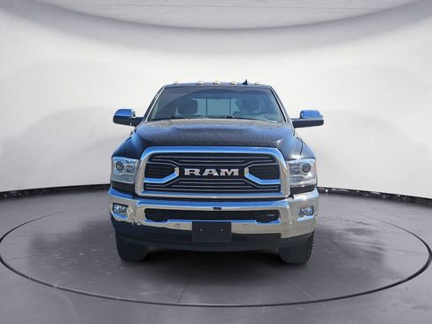 Used 2018 RAM 2500 Limited AWD/4WD image 2