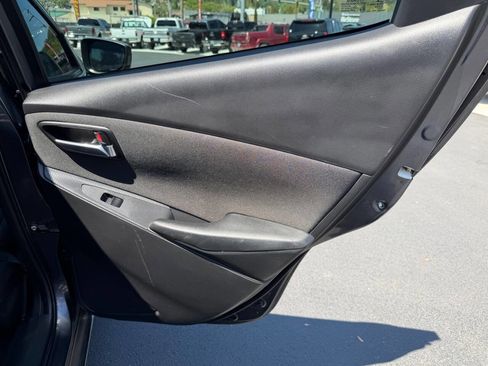 Used 2017 Toyota Yaris iA FWD image 24