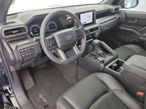 Used 2025 Toyota 4Runner TRD Off-Road AWD/4WD image 17