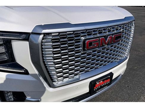 Used 2023 GMC Yukon Denali w/ Max Trailering Package AWD/4WD image 33