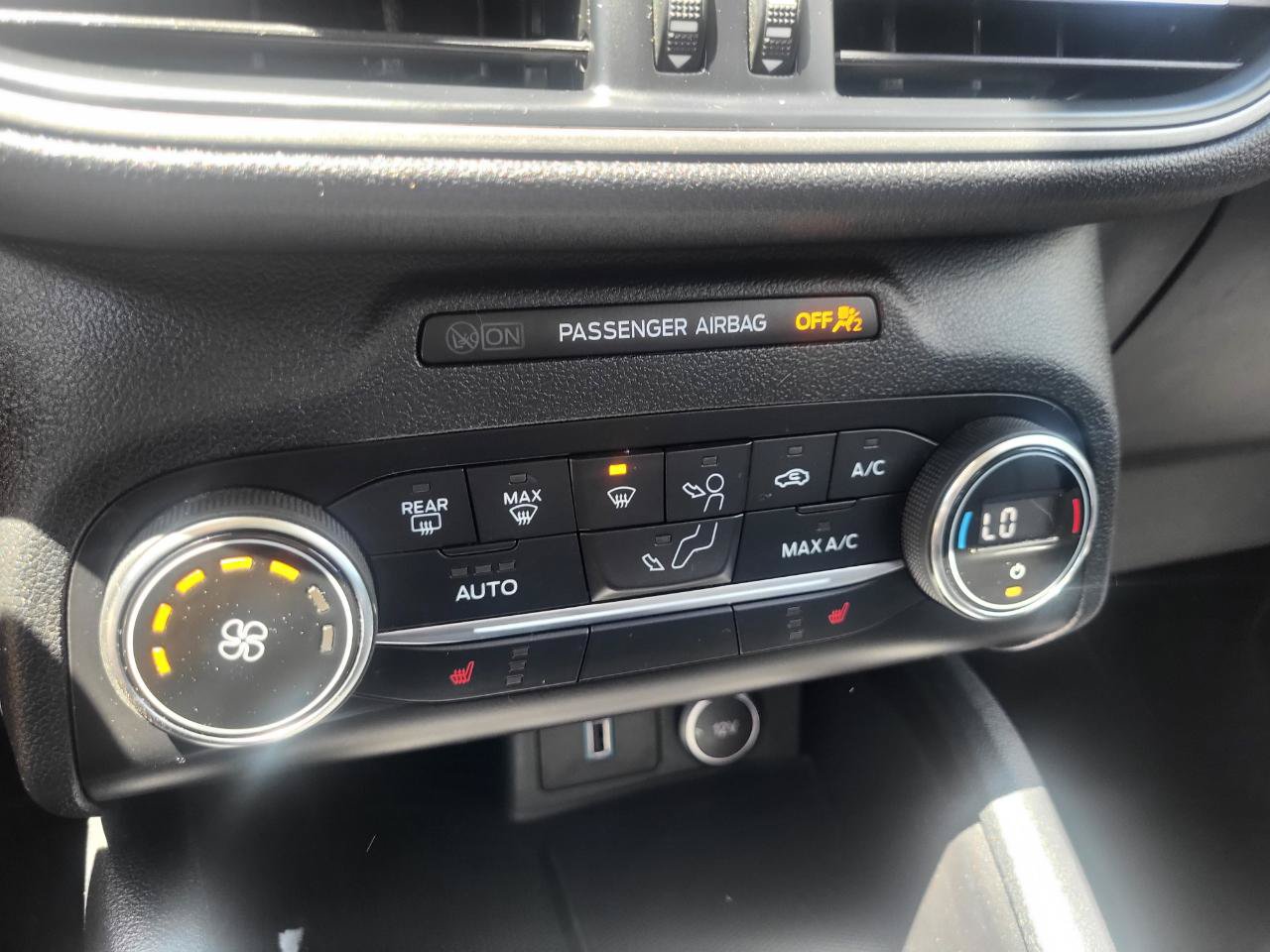 Used 2020 Ford Escape SE FWD image 72