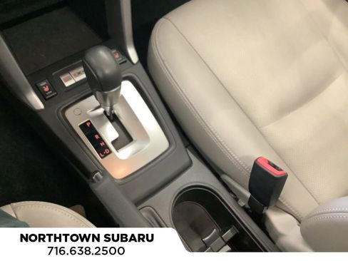 Used 2014 Subaru Forester 2.5i Touring AWD/4WD image 18