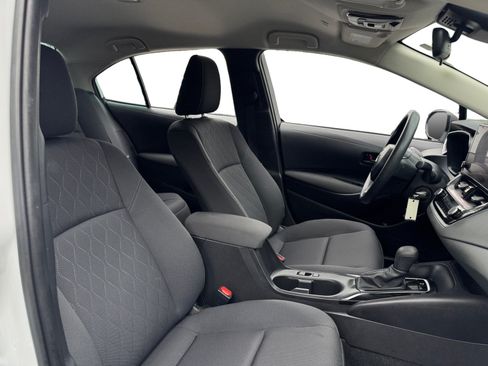 Used 2025 Toyota Corolla LE FWD image 15