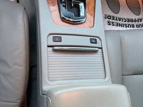 Used 2008 Cadillac STS V8 RWD image 13