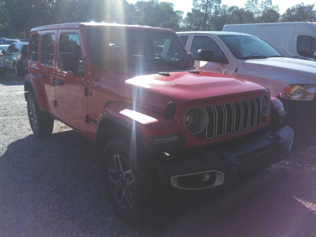 Used 2025 Jeep Wrangler Unlimited Sahara AWD/4WD image 1