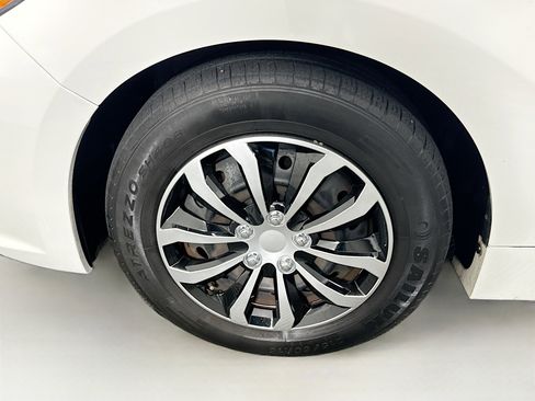 Used 2017 Nissan Altima 2.5 S w/ Power Driver Seat Package image 11