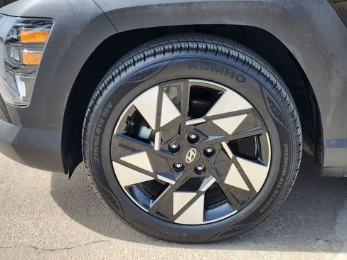 Certified 2025 Hyundai Kona SEL image 10