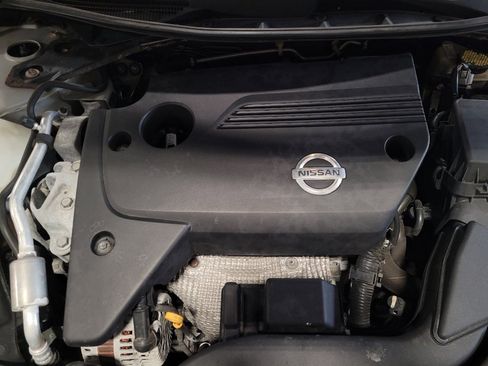 Used 2015 Nissan Altima 2.5 SV w/ Convenience Package FWD image 30